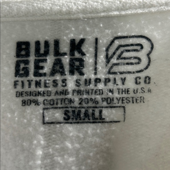 White and Pink Women's workout Crop Top sweater SMALL - Picture 2 of 3